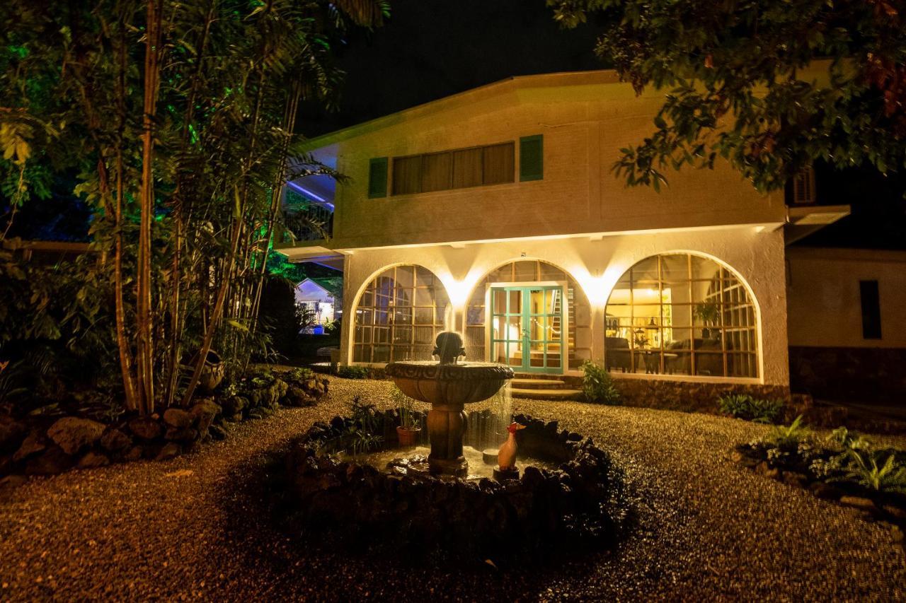 Angeli Gardens Boutique Hotel San Pedro Sula Exteriör bild