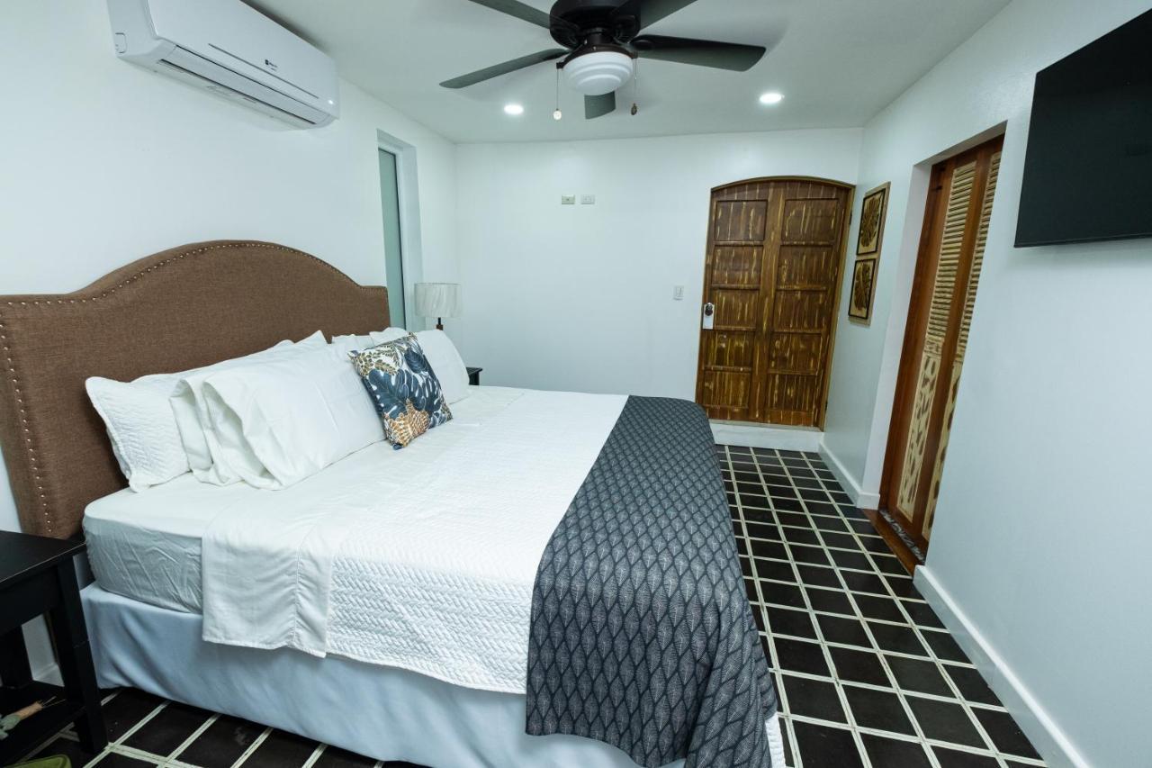 Angeli Gardens Boutique Hotel San Pedro Sula Exteriör bild